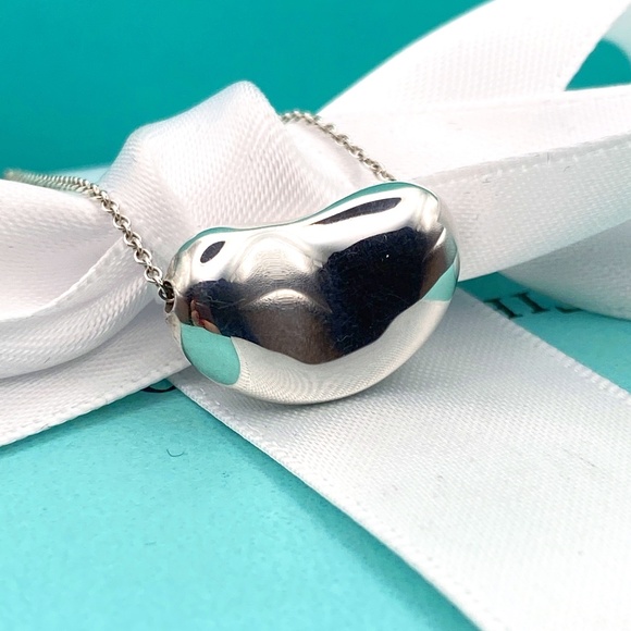 Tiffany & Co. Jewelry - Vintage Tiffany & Co 18mm Elsa Peretti large bean .925 silver 16” 7.9 grams box